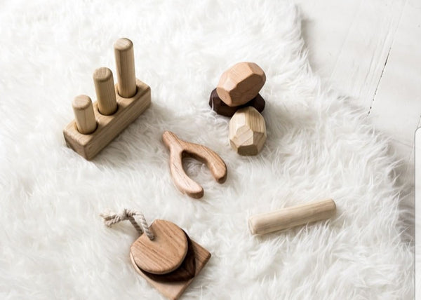Wood Peg Puzzle - Stacker Game